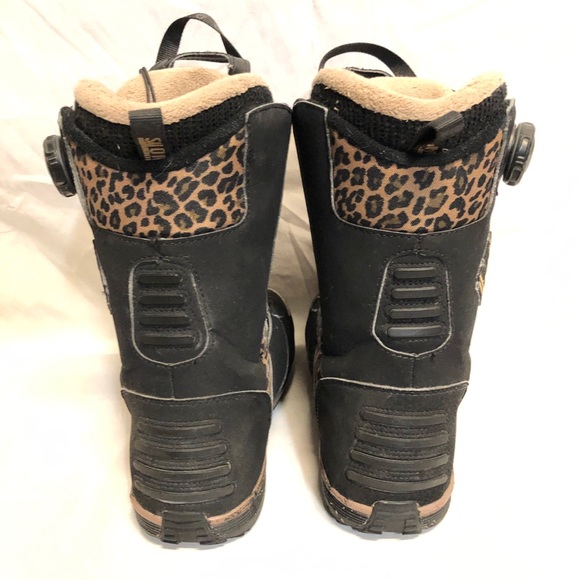 Salomon snowboard boots - Picture 4 of 5